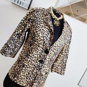 Leopard blazer